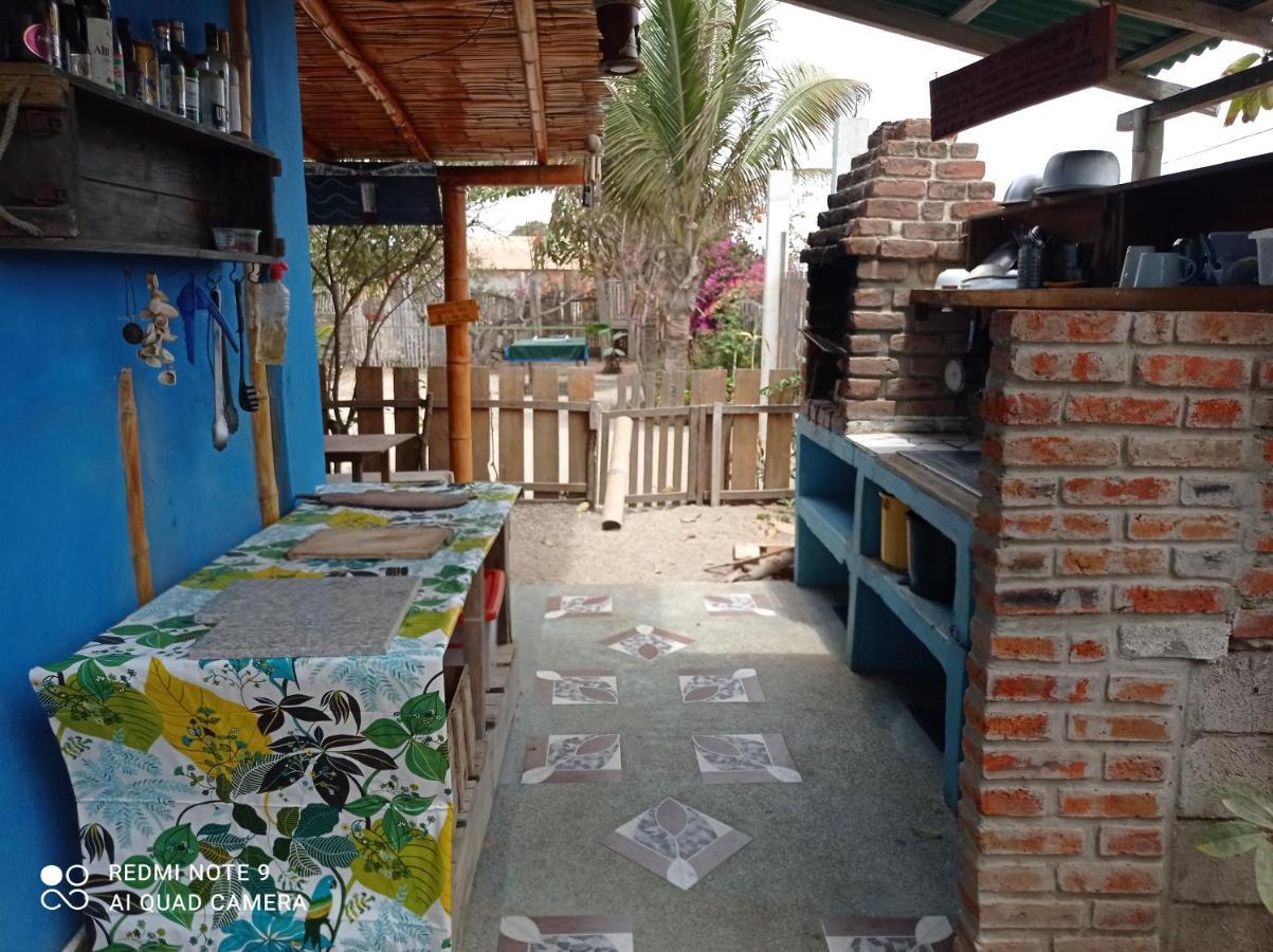 Hostal Puerto Engabao "El Surf Shelter" Exterior photo