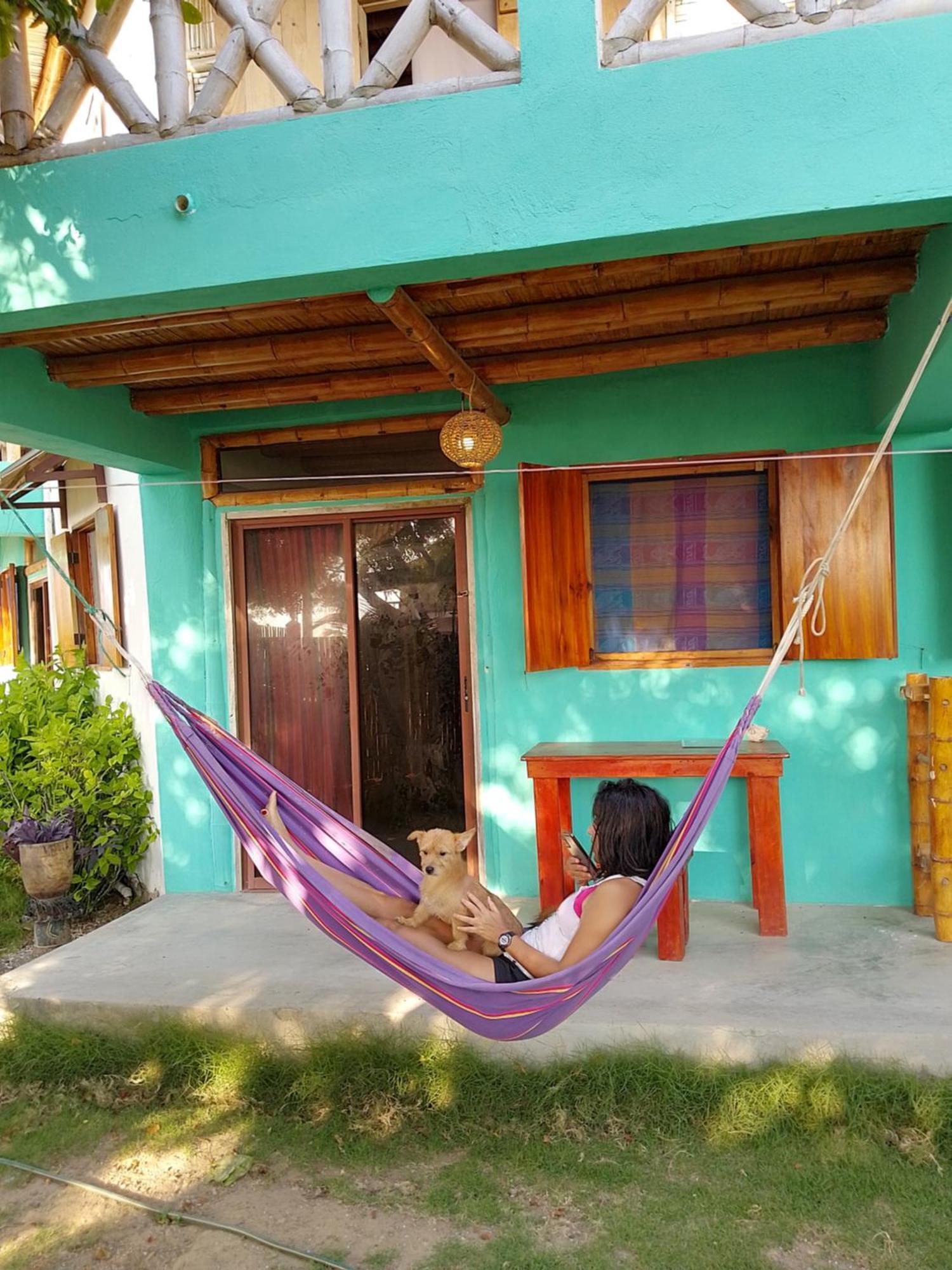 Hostal Puerto Engabao "El Surf Shelter" Exterior photo