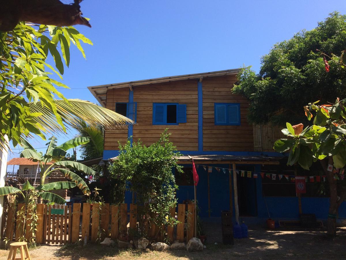 Hostal Puerto Engabao "El Surf Shelter" Exterior photo